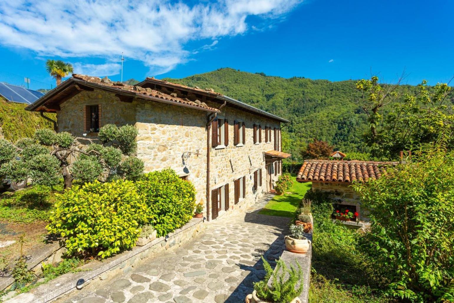 Villa Casale Le Selve Лука Екстериор снимка